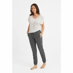 Tog 24 Black Willerby Joggers -Tog 24 Shop unnamed file 4481
